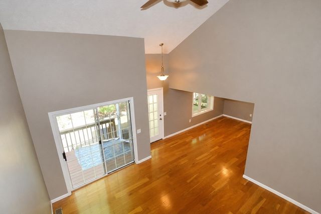 31 East Bluff Rd 31, Ashland, MA 01721