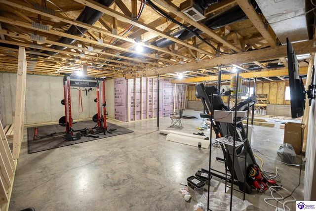 321 Vineland Place Drive, Vine Grove, KY 40175