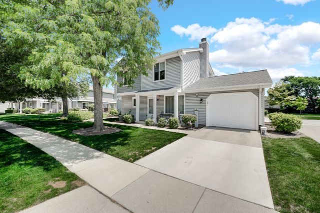 2442 Brunswick Circle 4D, Woodridge, IL 60517