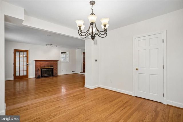 605 N FREDERICK ST, Arlington, VA 22203