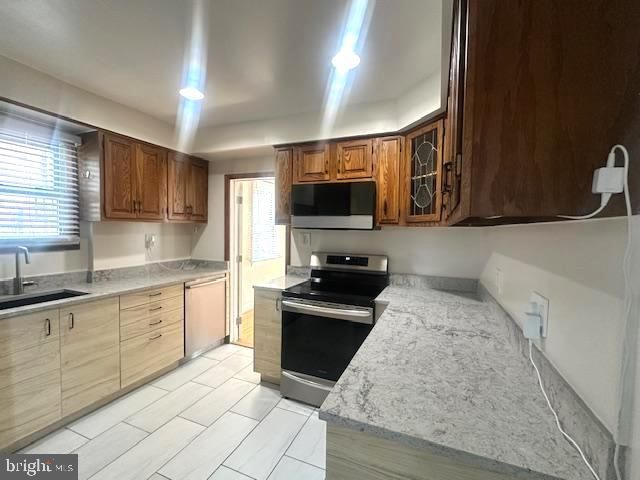 605 N FREDERICK ST, Arlington, VA 22203