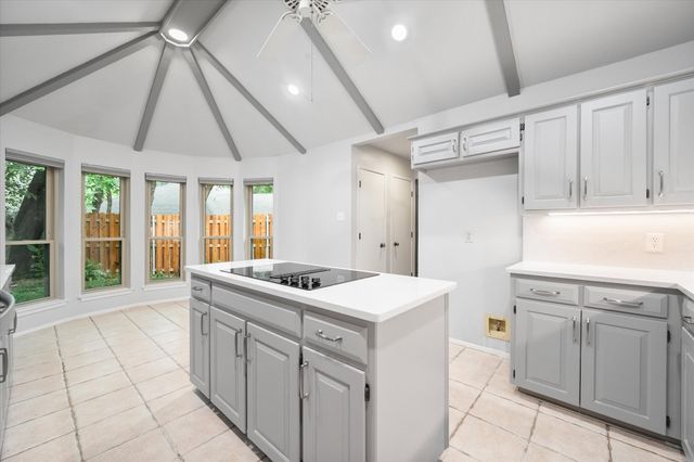 2403 Oak Shadow Court, Arlington, TX 76017