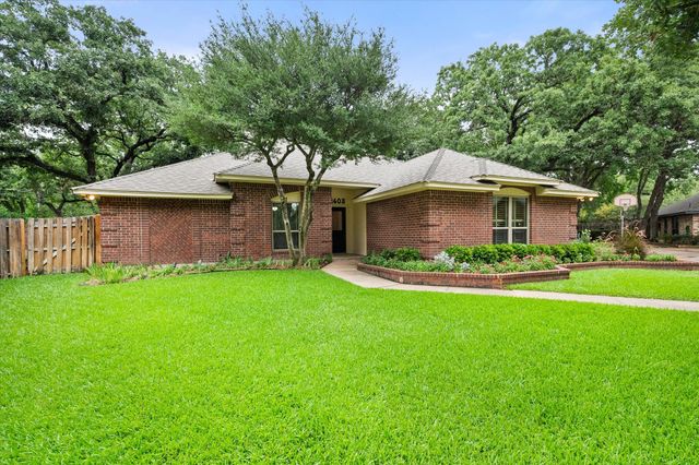2403 Oak Shadow Court, Arlington, TX 76017