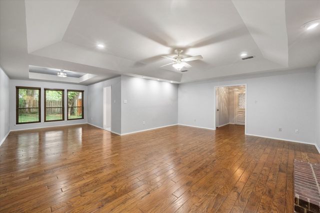 2403 Oak Shadow Court, Arlington, TX 76017