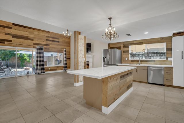 1149 River Bluff Drive, Oakdale, CA 95361