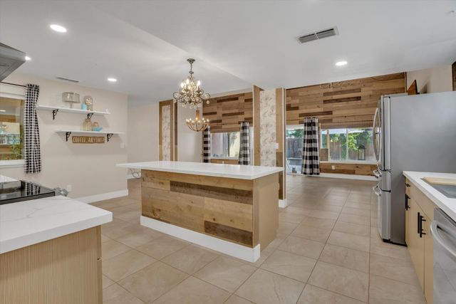 1149 River Bluff Drive, Oakdale, CA 95361