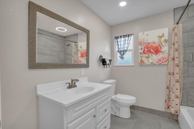1149 River Bluff Drive, Oakdale, CA 95361