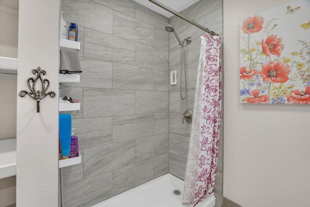 1149 River Bluff Drive, Oakdale, CA 95361