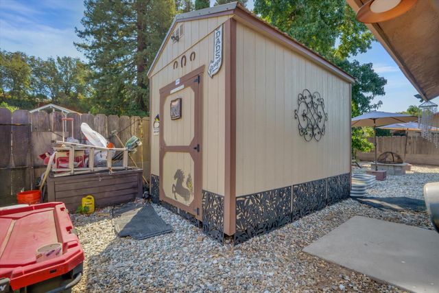 1149 River Bluff Drive, Oakdale, CA 95361