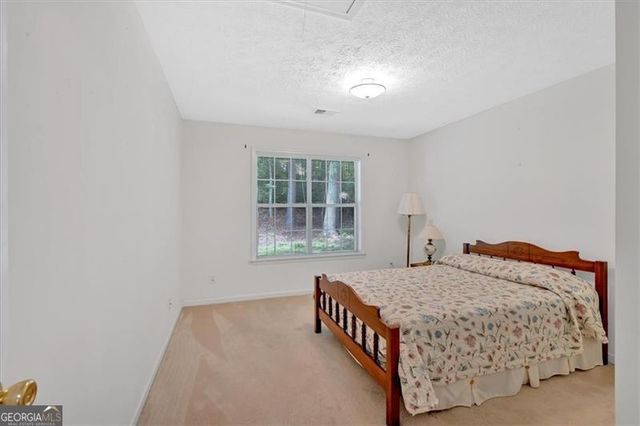322 London Lane, Hiram, GA 30141