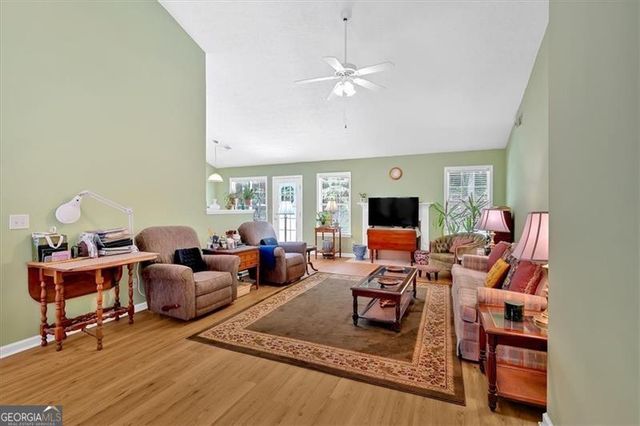 322 London Lane, Hiram, GA 30141