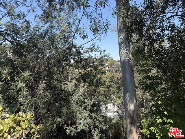 1535 Highgate Avenue, Los Angeles, CA 90042