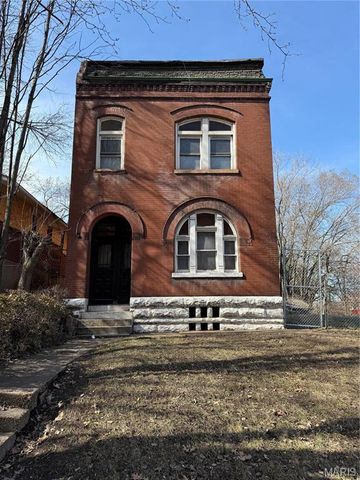 1409 East Grand Blvd, St Louis, MO 63107