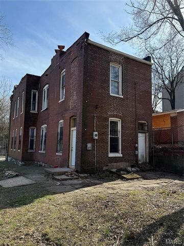 1409 East Grand Blvd, St Louis, MO 63107