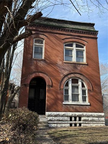 1409 East Grand Blvd, St Louis, MO 63107