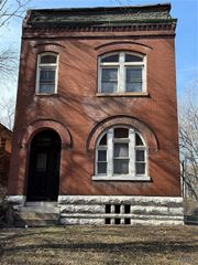 1409 East Grand Blvd, St Louis, MO 63107
