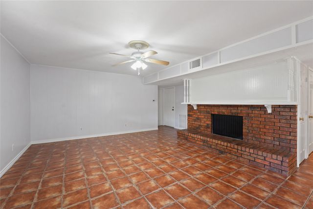 9214 Vagas Drive, Rowlett, TX 75088