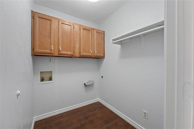 9214 Vagas Drive, Rowlett, TX 75088