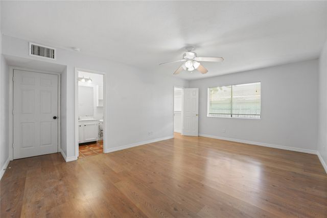 9214 Vagas Drive, Rowlett, TX 75088