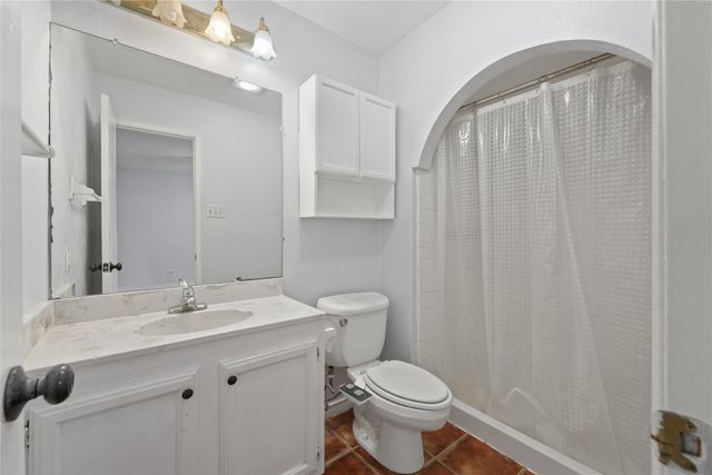 9214 Vagas Drive, Rowlett, TX 75088