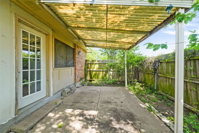9214 Vagas Drive, Rowlett, TX 75088