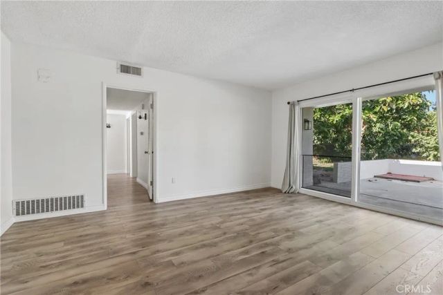 1184 Lyndhurst, Riverside, CA 92507
