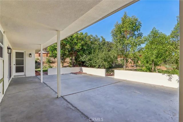 1184 Lyndhurst, Riverside, CA 92507