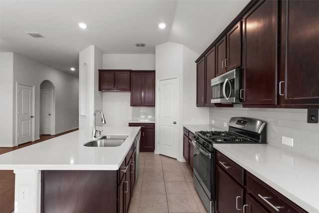 1740 Rio Costilla Road, Fort Worth, TX 76131