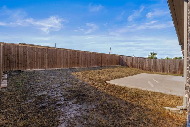 1740 Rio Costilla Road, Fort Worth, TX 76131