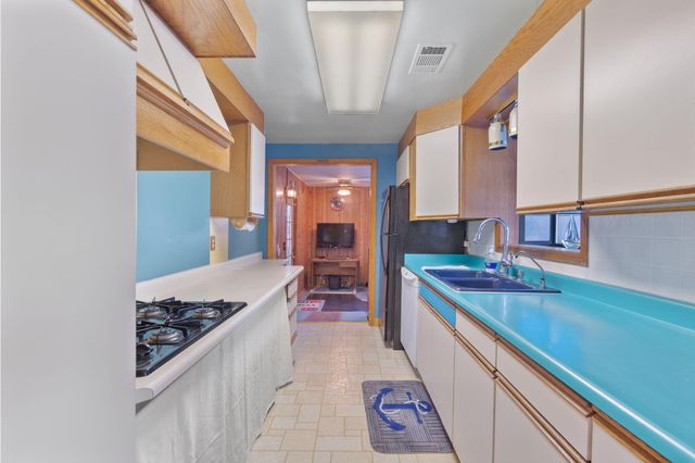 1067 SE Ashley Place, Grants Pass, OR 97526