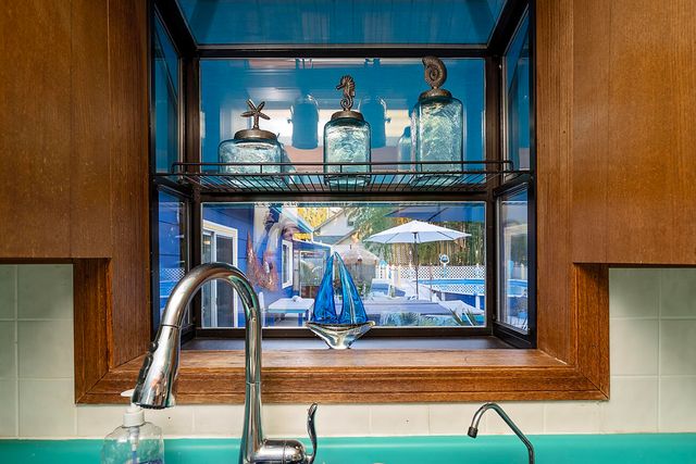 1067 SE Ashley Place, Grants Pass, OR 97526