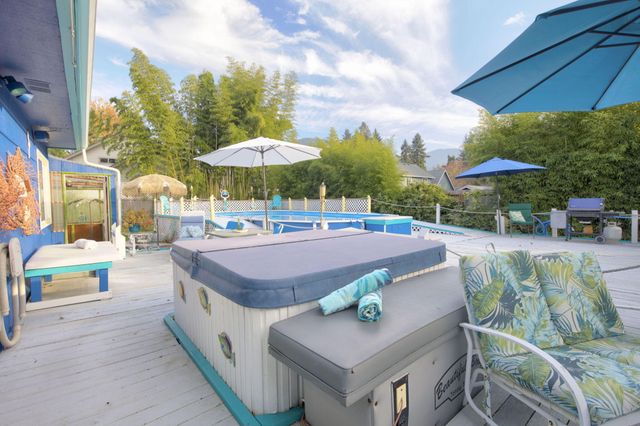 1067 SE Ashley Place, Grants Pass, OR 97526