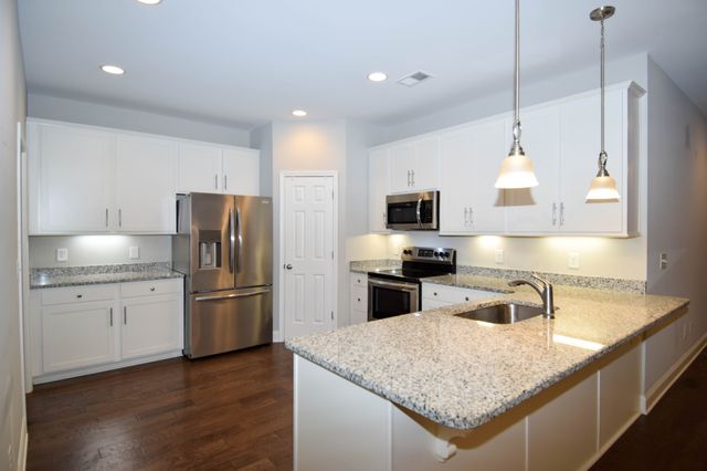 1640 Foston Ln, Gallatin, TN 37066