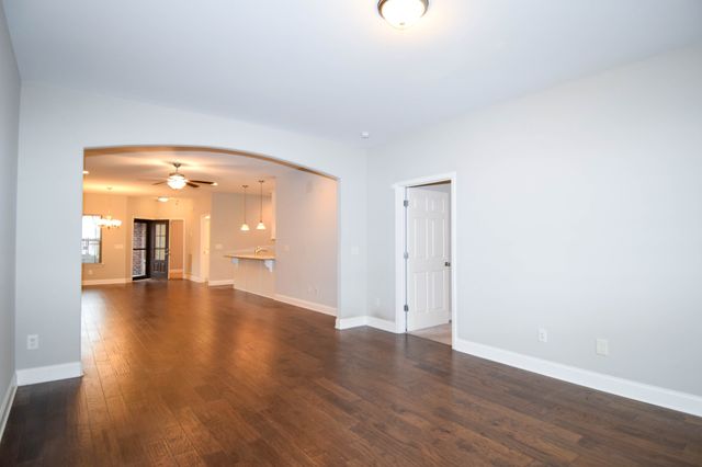 1640 Foston Ln, Gallatin, TN 37066