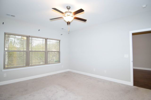 1640 Foston Ln, Gallatin, TN 37066