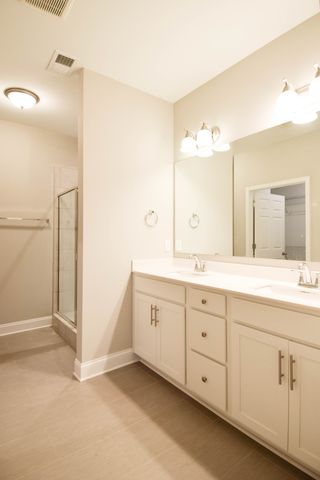 1640 Foston Ln, Gallatin, TN 37066