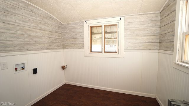 1448 Creighton Avenue, Akron, OH 44310