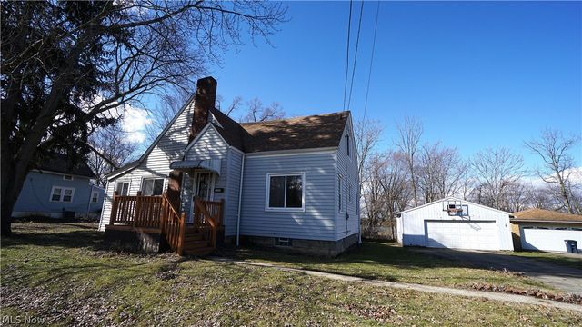 1448 Creighton Avenue, Akron, OH 44310