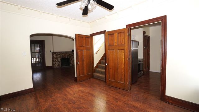 1448 Creighton Avenue, Akron, OH 44310