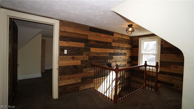 1448 Creighton Avenue, Akron, OH 44310