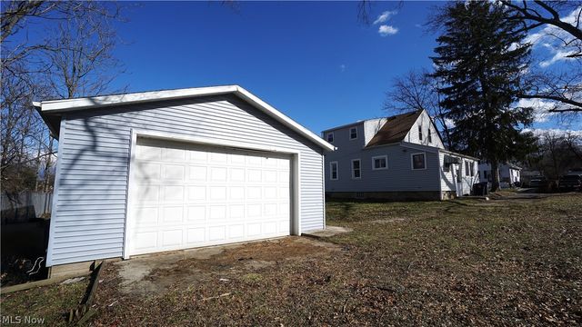 1448 Creighton Avenue, Akron, OH 44310