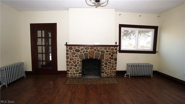 1448 Creighton Avenue, Akron, OH 44310