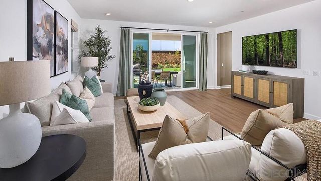 5538 Dora Way, Oceanside, CA 92057