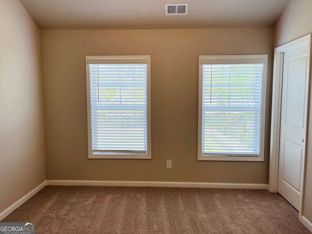 33 Cobalt Lane, Newnan, GA 30265