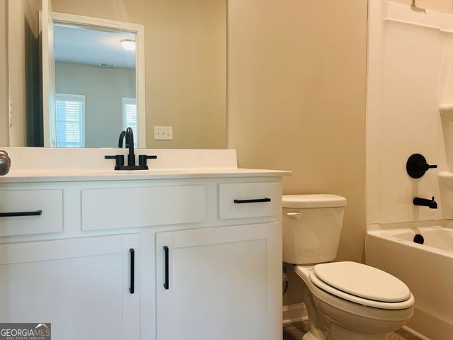 33 Cobalt Lane, Newnan, GA 30265