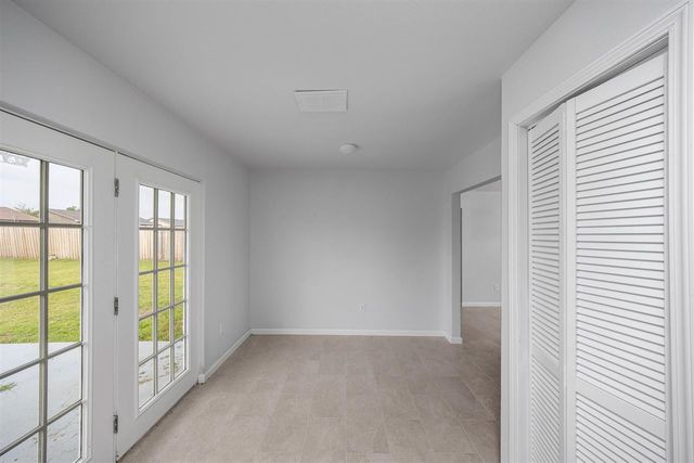 6115 SW Park Place, Lawton, OK 73505