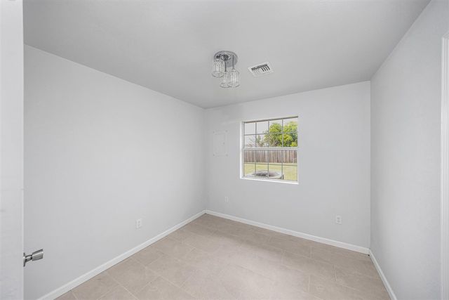 6115 SW Park Place, Lawton, OK 73505