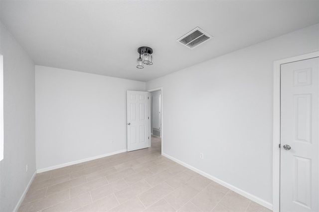 6115 SW Park Place, Lawton, OK 73505