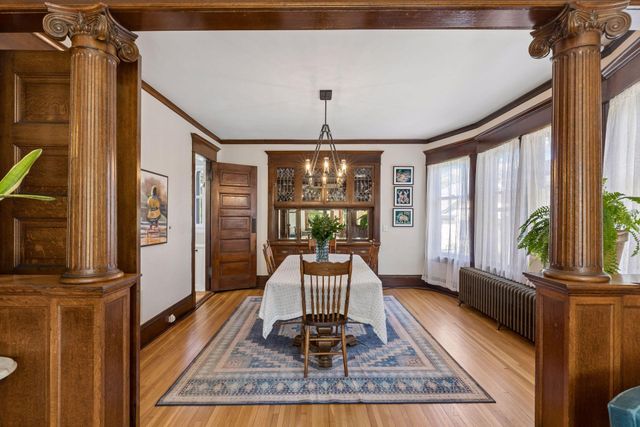1089 Lincoln Avenue, Saint Paul, MN 55105