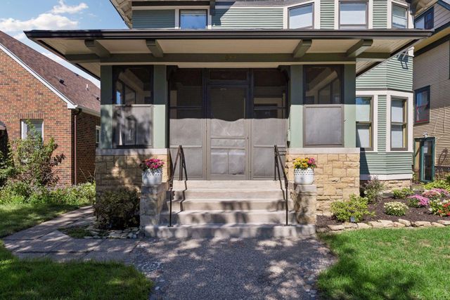 1089 Lincoln Avenue, Saint Paul, MN 55105